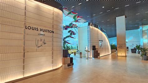 louis vuitton lounge doha access|louis vuitton hotel qatar.